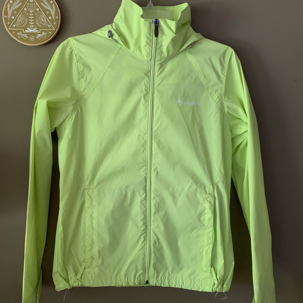 Columbia Women’s Windbreaker